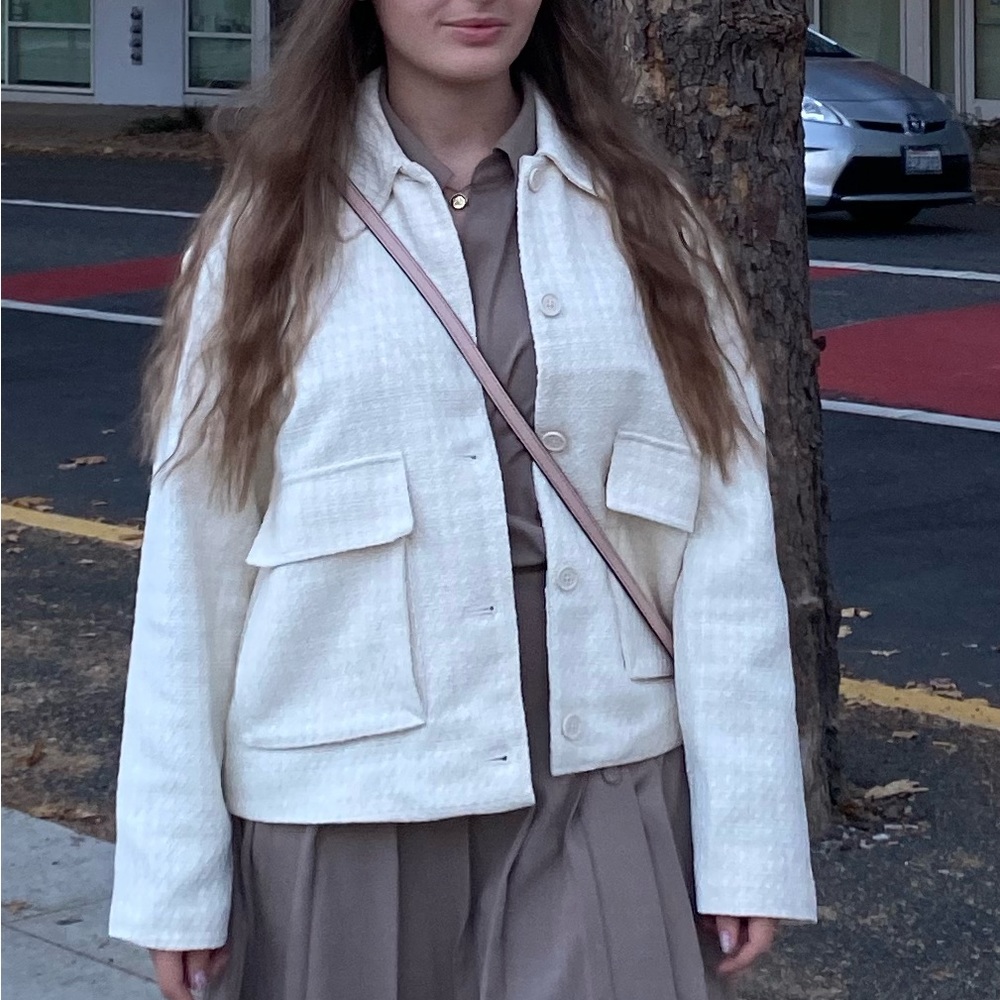 Abercrombie & Fitch White Short Bouclé Jacket